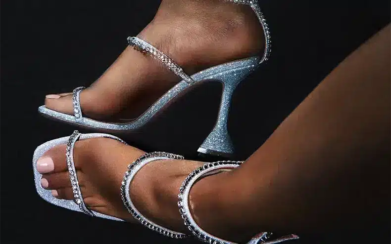 talons sculpturaux Amina Muaddi
