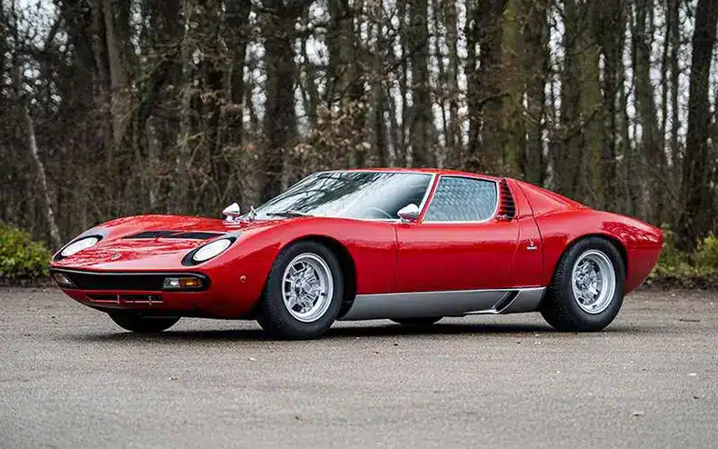 Lamborghini Miura voiture de légende rare