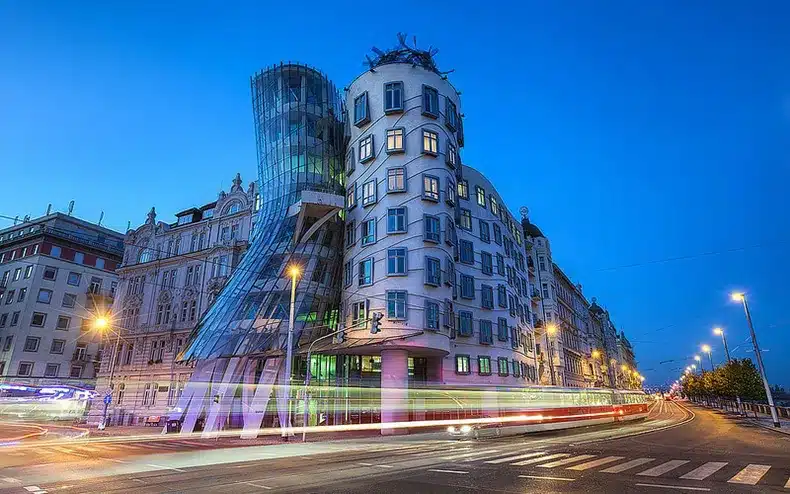 Maison Dansante de Frank Gehry