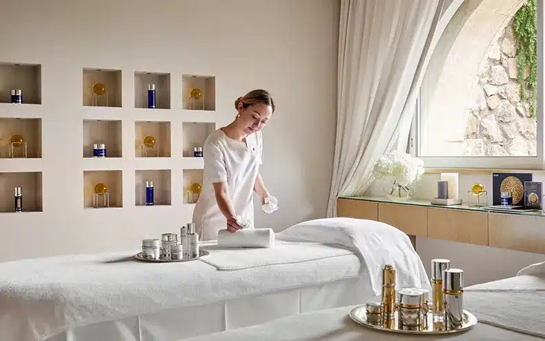 Spa Château Saint-Martin table massage