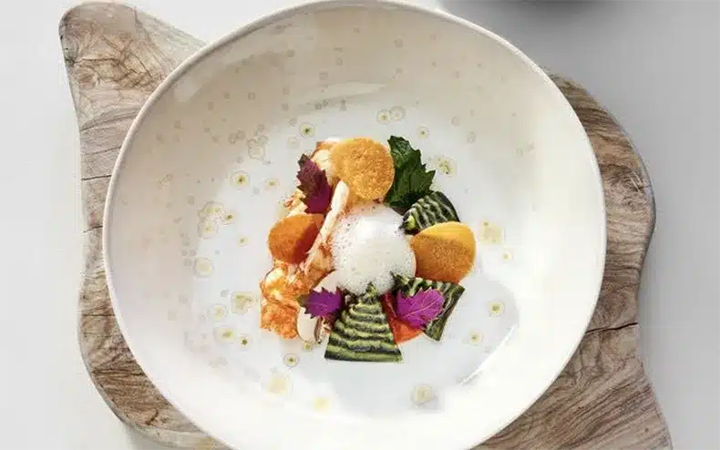 TOP des restaurants 3 étoiles vague d'or plat