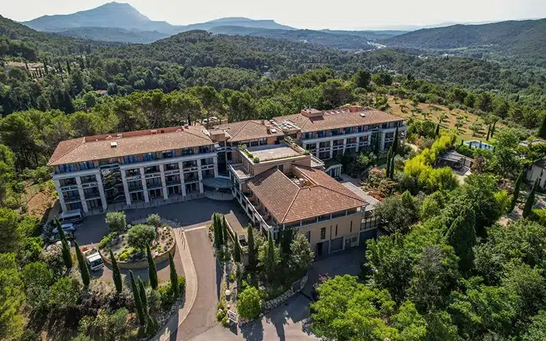 Top résidences seniors luxe Résidence Emera Éléonore