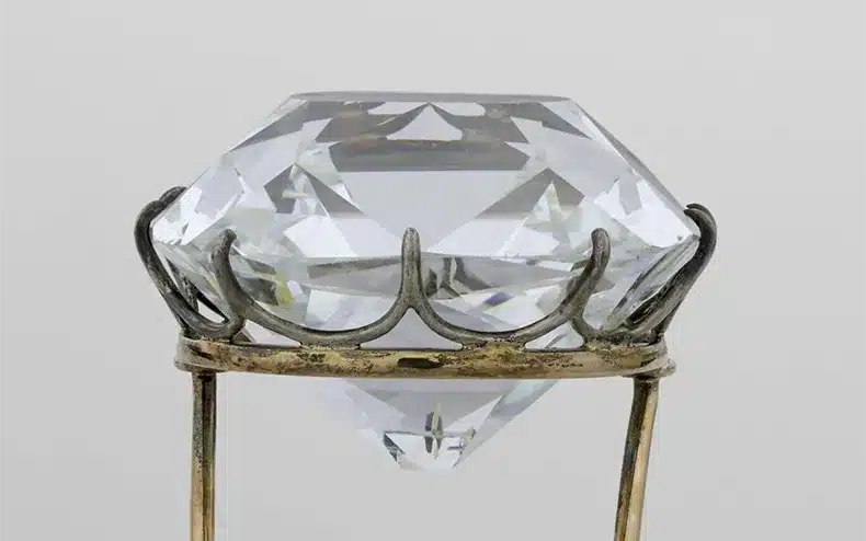 bijoux maudits de l’histoire diamant le regent