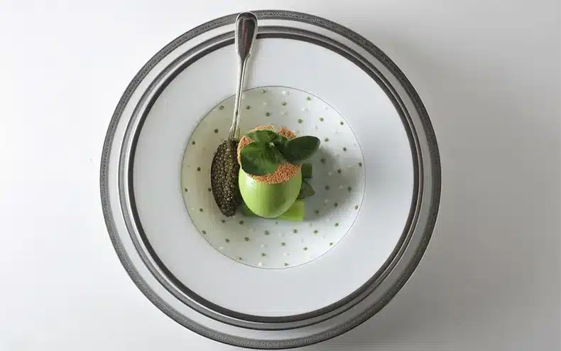 l'ambroisie restaurant 3 étoiles assiette