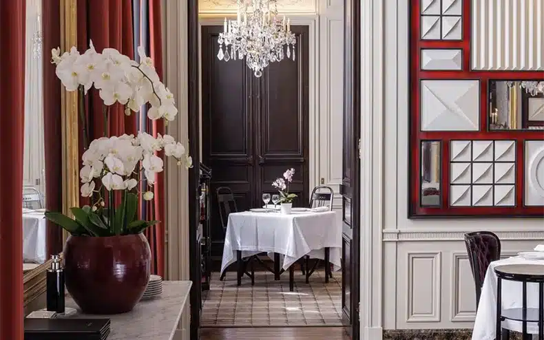 l'ambroisie restaurant 3 étoiles salle