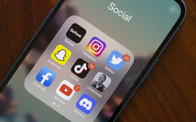 threads Bereal Lemon8 applis