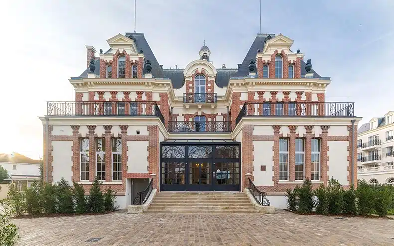 top residence senior luxe villa beausoleil