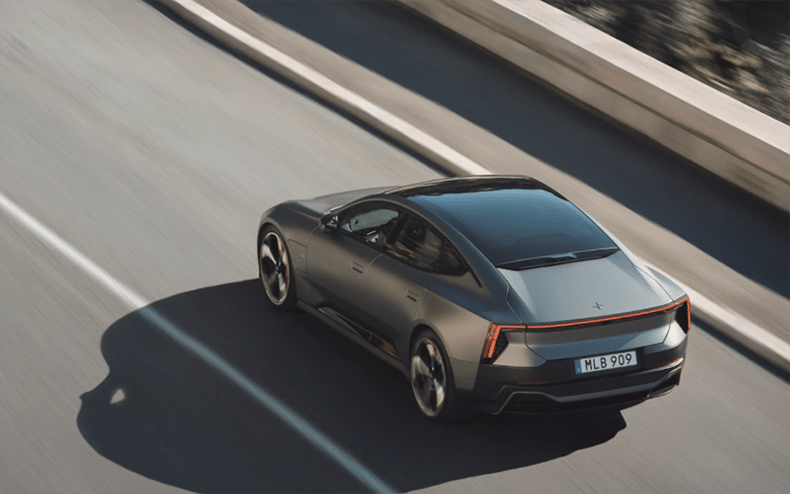Polestar 5 voitures électriques conduite