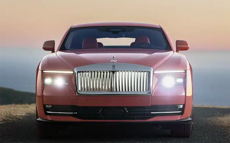 Rolls-Royce pouvoir voiture 2025