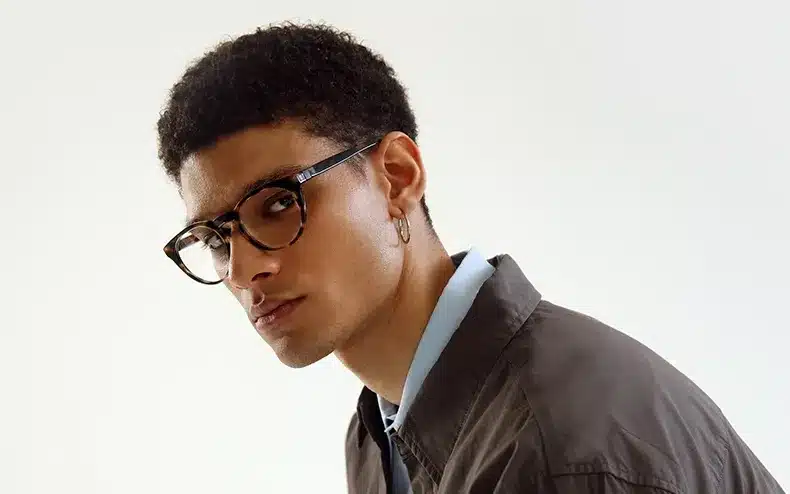 lunettes mise au point automatique