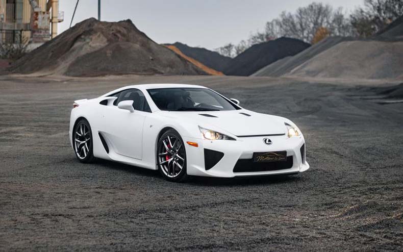 Lexus LFA V10
