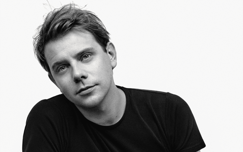 Jonathan Anderson parcours loewe et dior