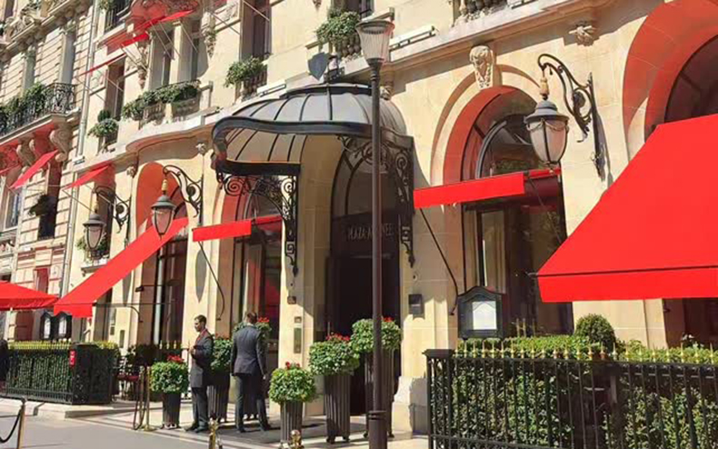 Hôtels de luxe séries TV Plaza Athénée