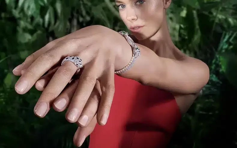 Panthère Cartier bijou argent pourquoi la Panthère est l’emblème de Cartier bijou argent