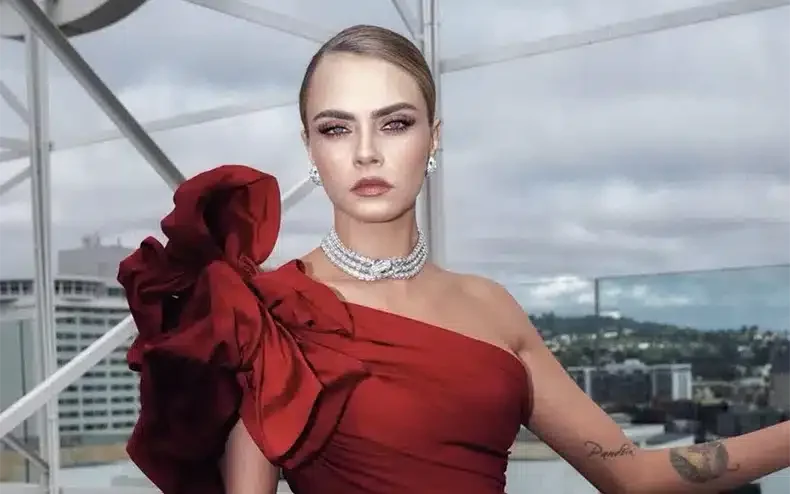 Chanel Cara Delevingne visages féminins Chanel Cara Delevingne