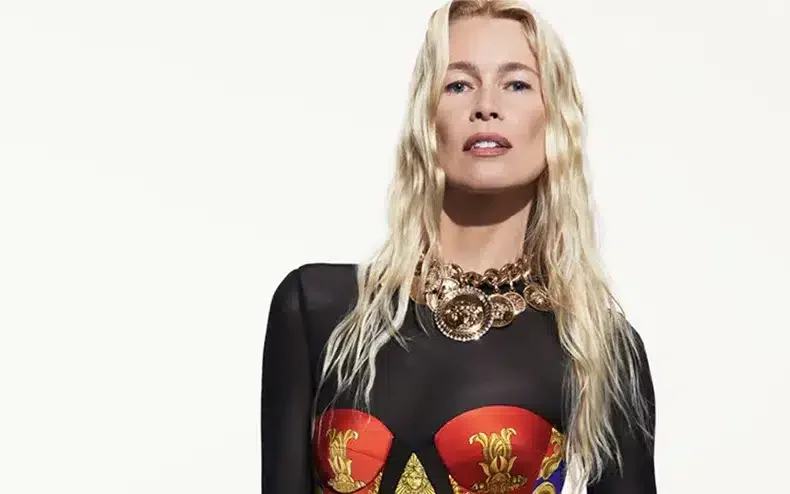 Chanel Claudia Schiffer visages féminins Chanel Claudia Schiffer